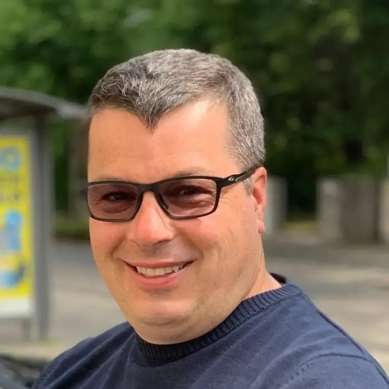Thomas, Fahrlehrer